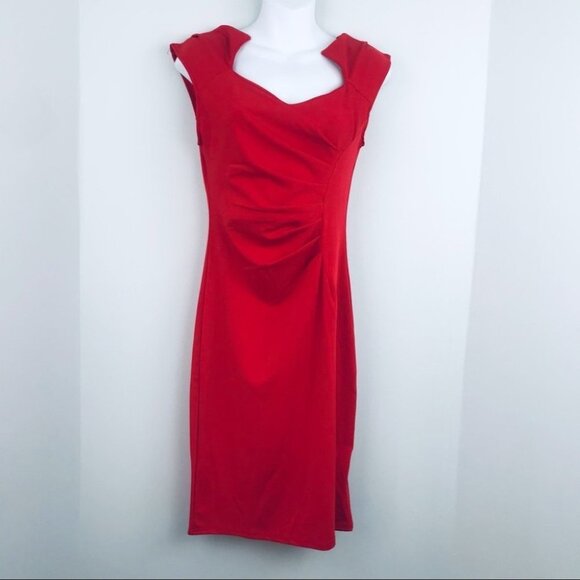 Elegant Red Midi Dress - Picture 8 of 12